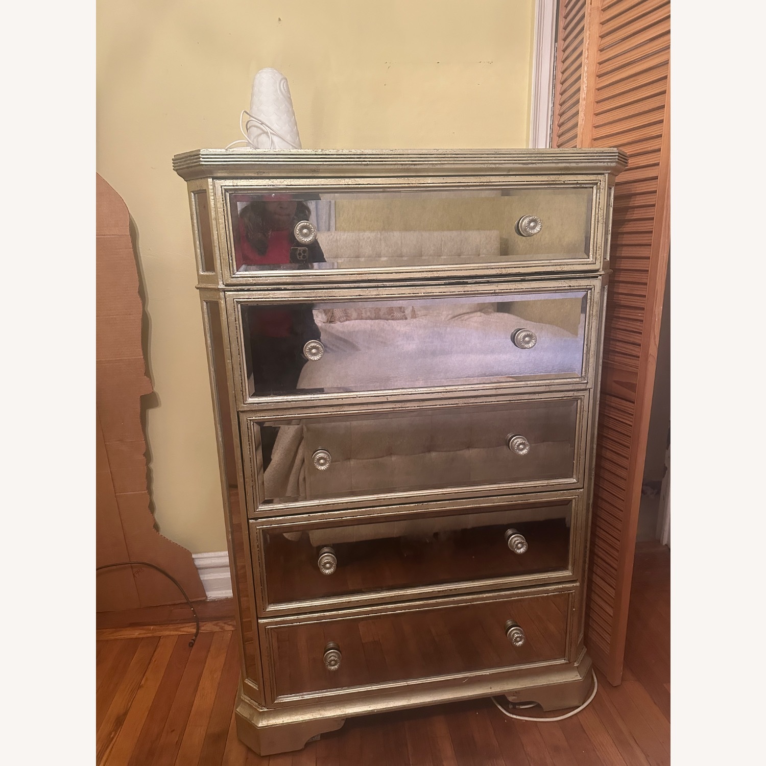 Bassett Dresser - image-2
