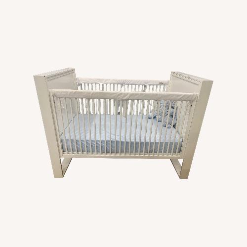 Used DucDuc White Crib for sale on AptDeco