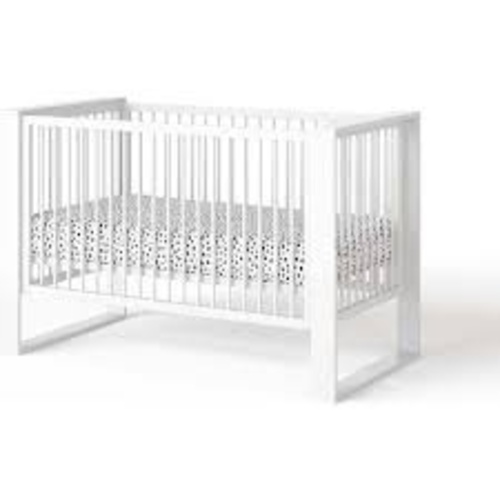 Used DucDuc White Crib for sale on AptDeco