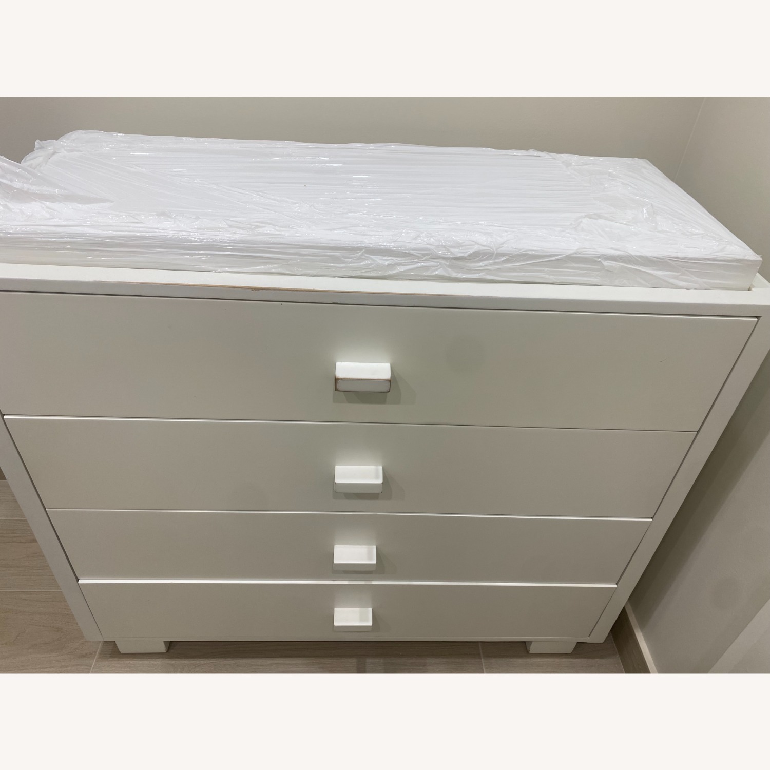 DucDuc Austin 4 Drawer Dresser - image-2