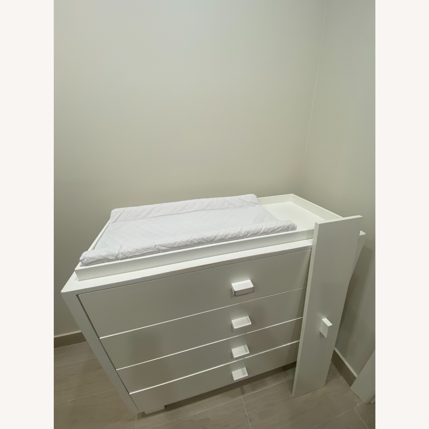 DucDuc Austin 4 Drawer Dresser - image-6