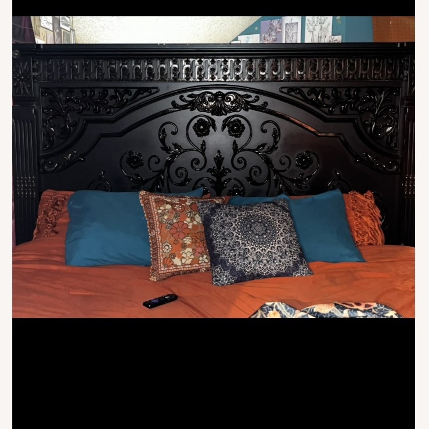 Ashley Britannia Rose Collection Bed - image-3