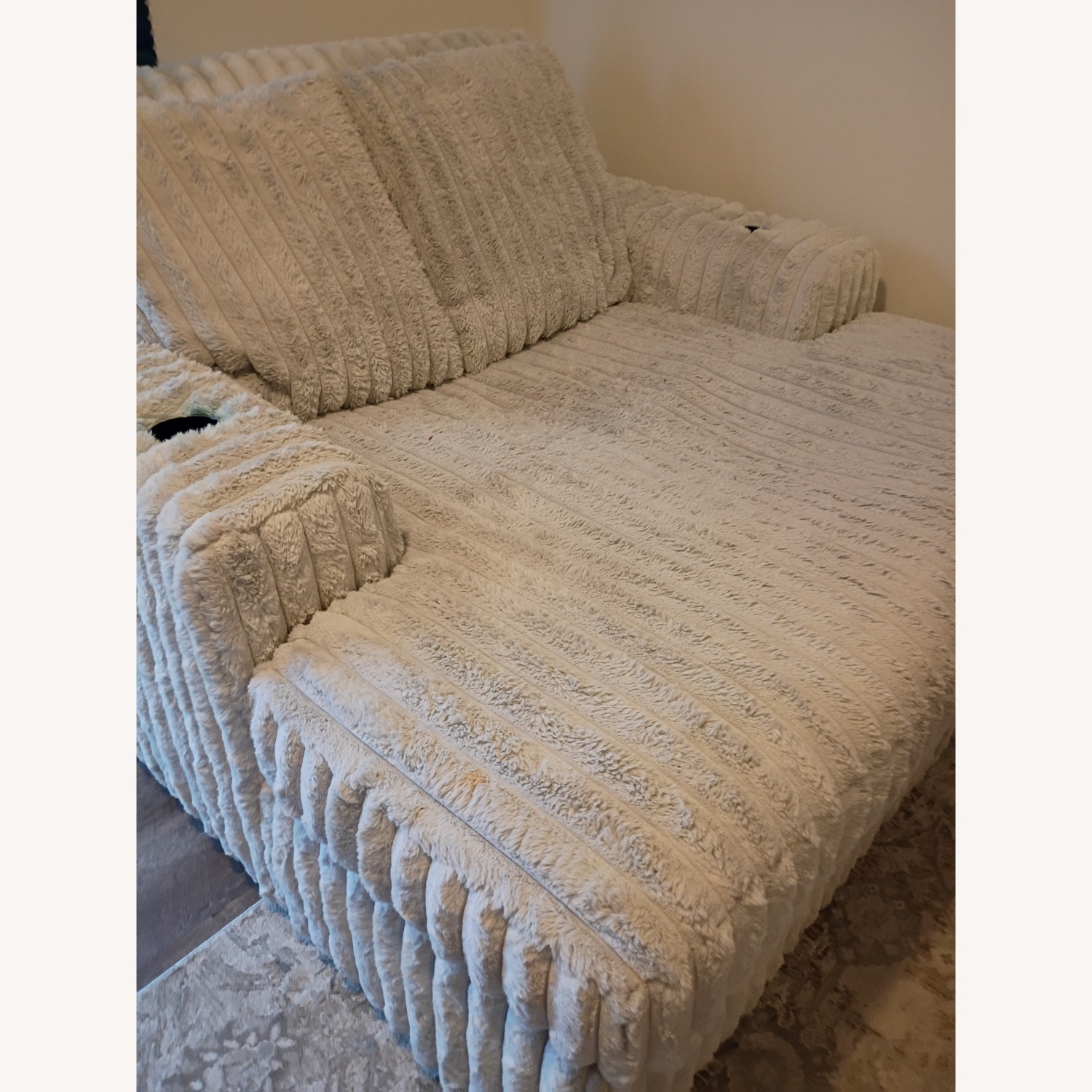 Ashley Furniture White Fabric Chaise Lounge - image-3