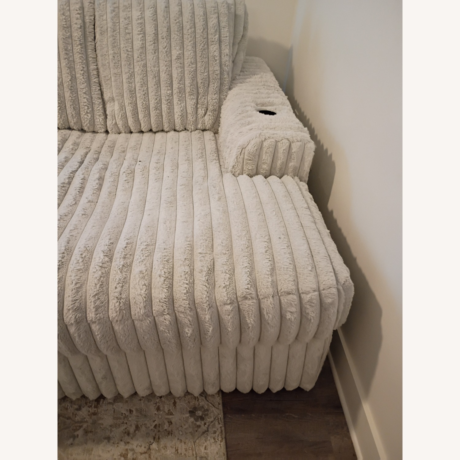 Ashley Furniture White Fabric Chaise Lounge - image-5