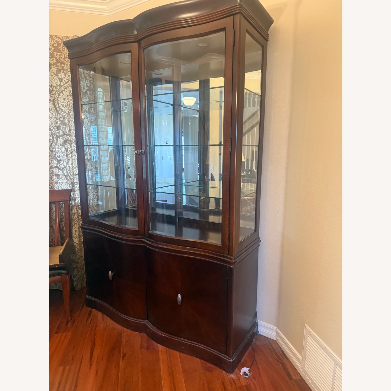  Bernhardt Paris Collection Dining Set Cherry - image-5