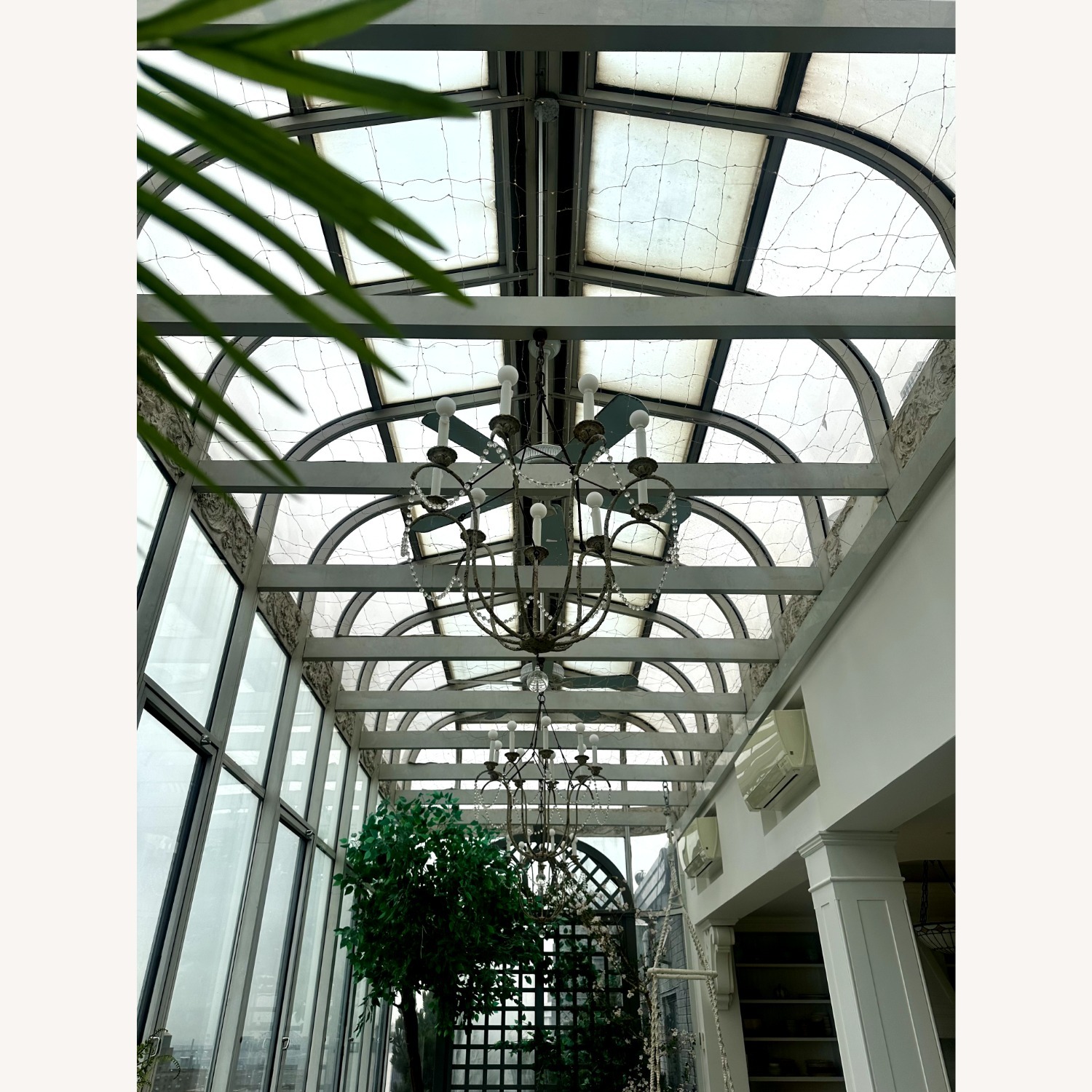 Niermann Weeks 9 Arm Italian Chandelier  - image-3