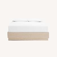  Crate & Barrel Batten Queen Plinth Platform Bed