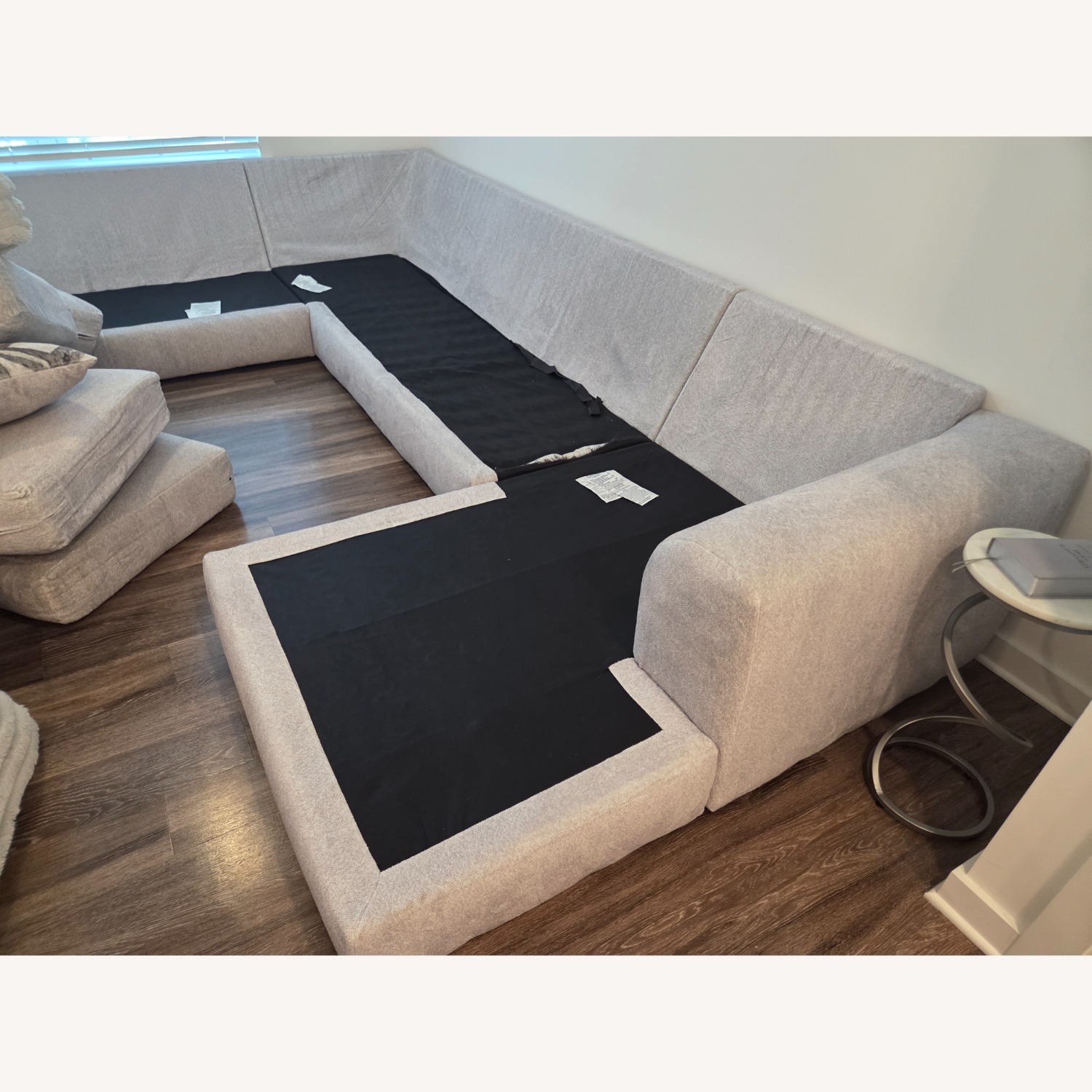 Rooms To Go  Light Gray Fabric 3+ Piece Sectional - image-8