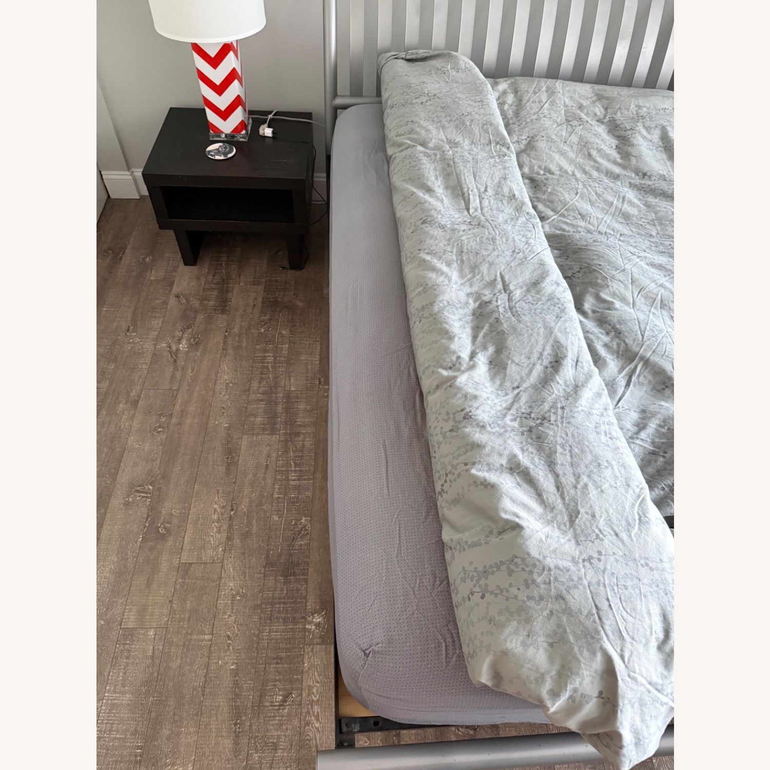 Light Gray Metal Queen Bed - image-2