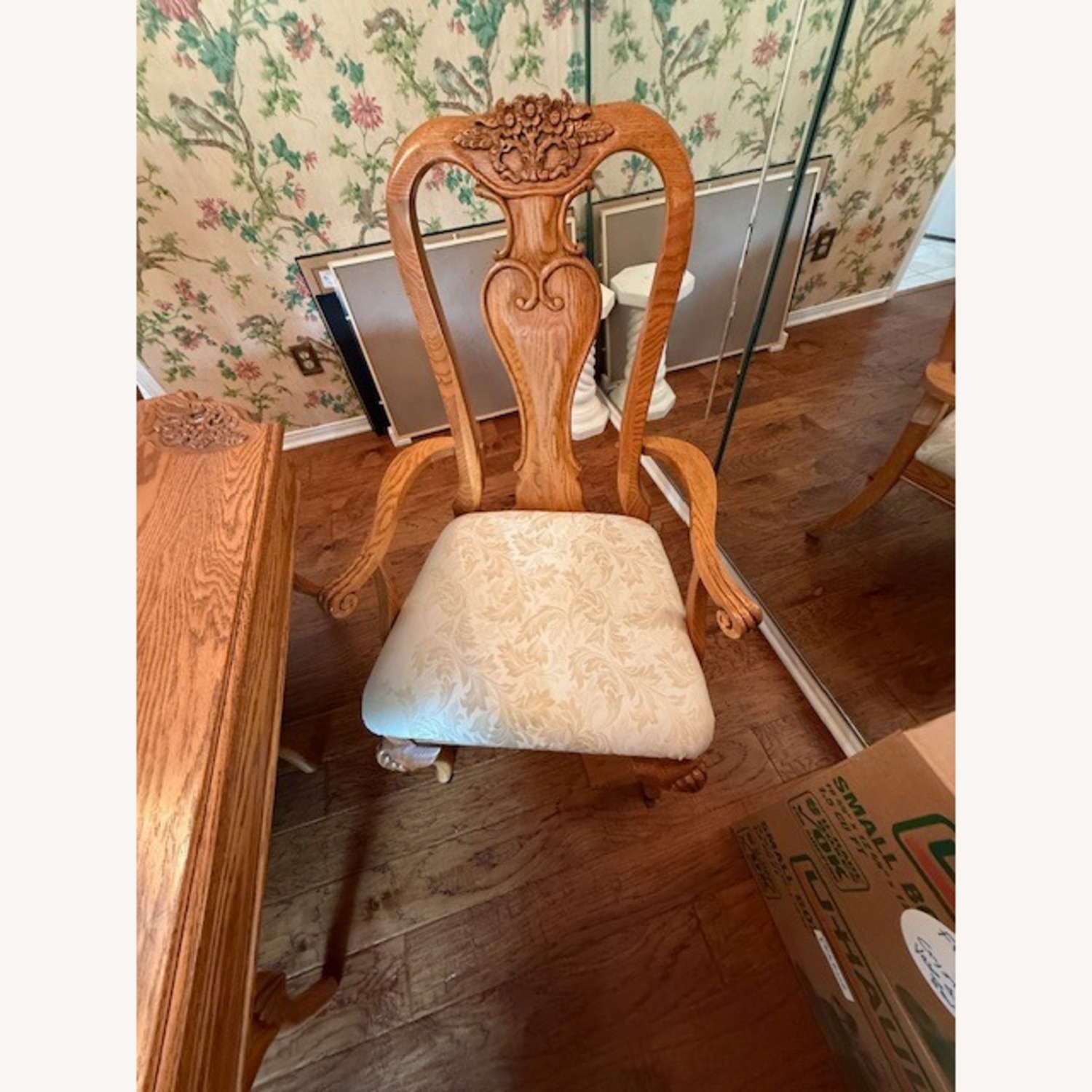 Havertys Oak Dining Table & 8 Chairs - image-3