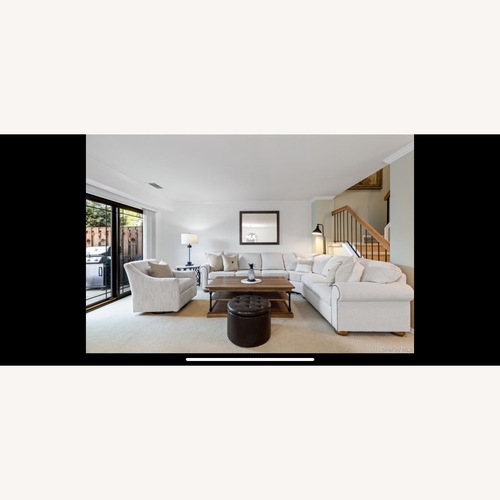 Used Flexsteel Natural Fabric 3+ Piece Sectional for sale on AptDeco