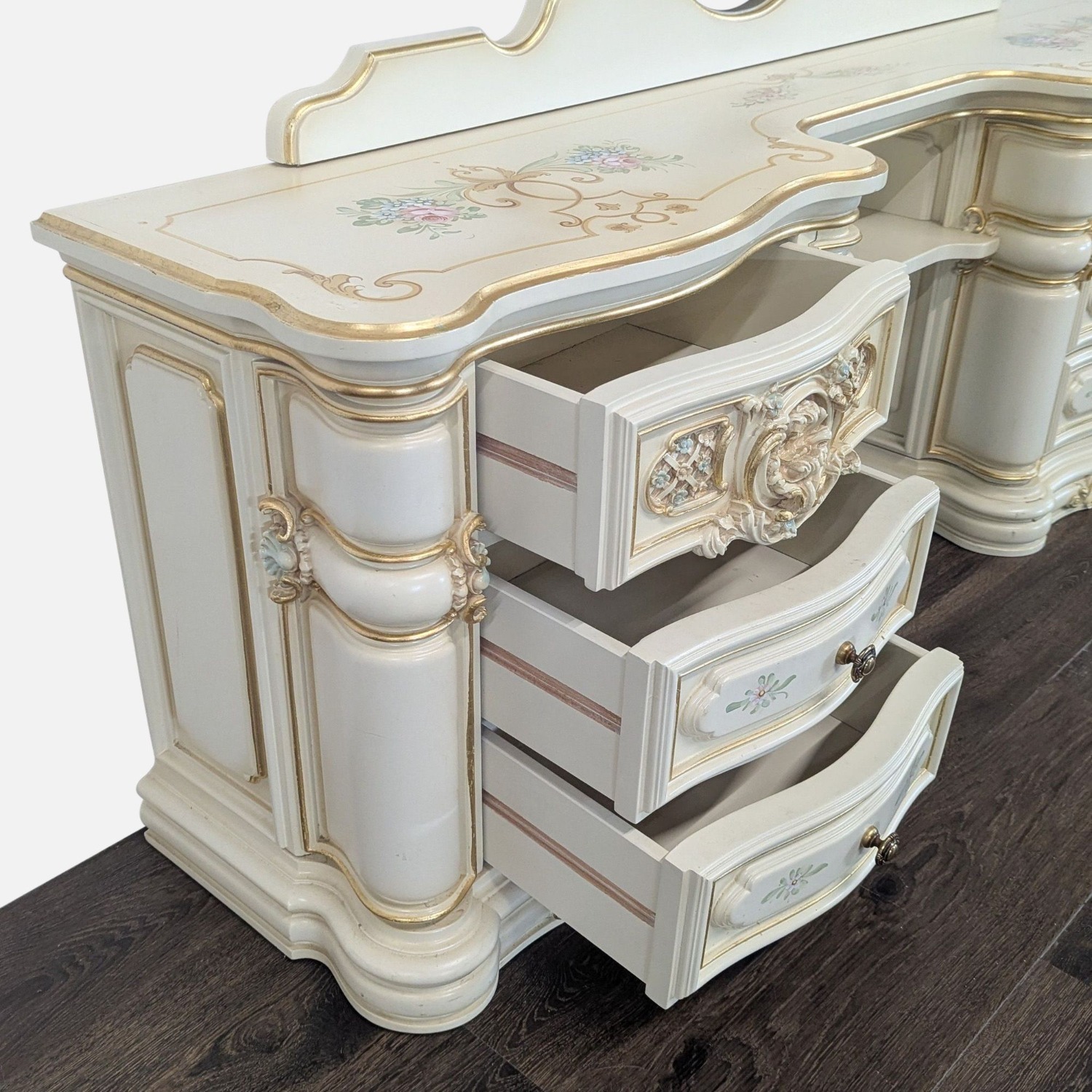 Elegant Vintage Provincial Rococo Style Vanity  - image-2