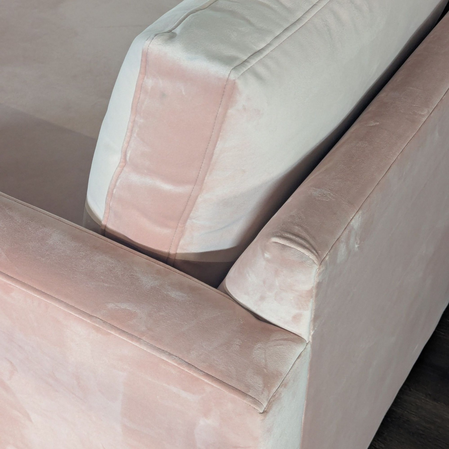Modern Pink Velvet Sectional Sofa  - image-7