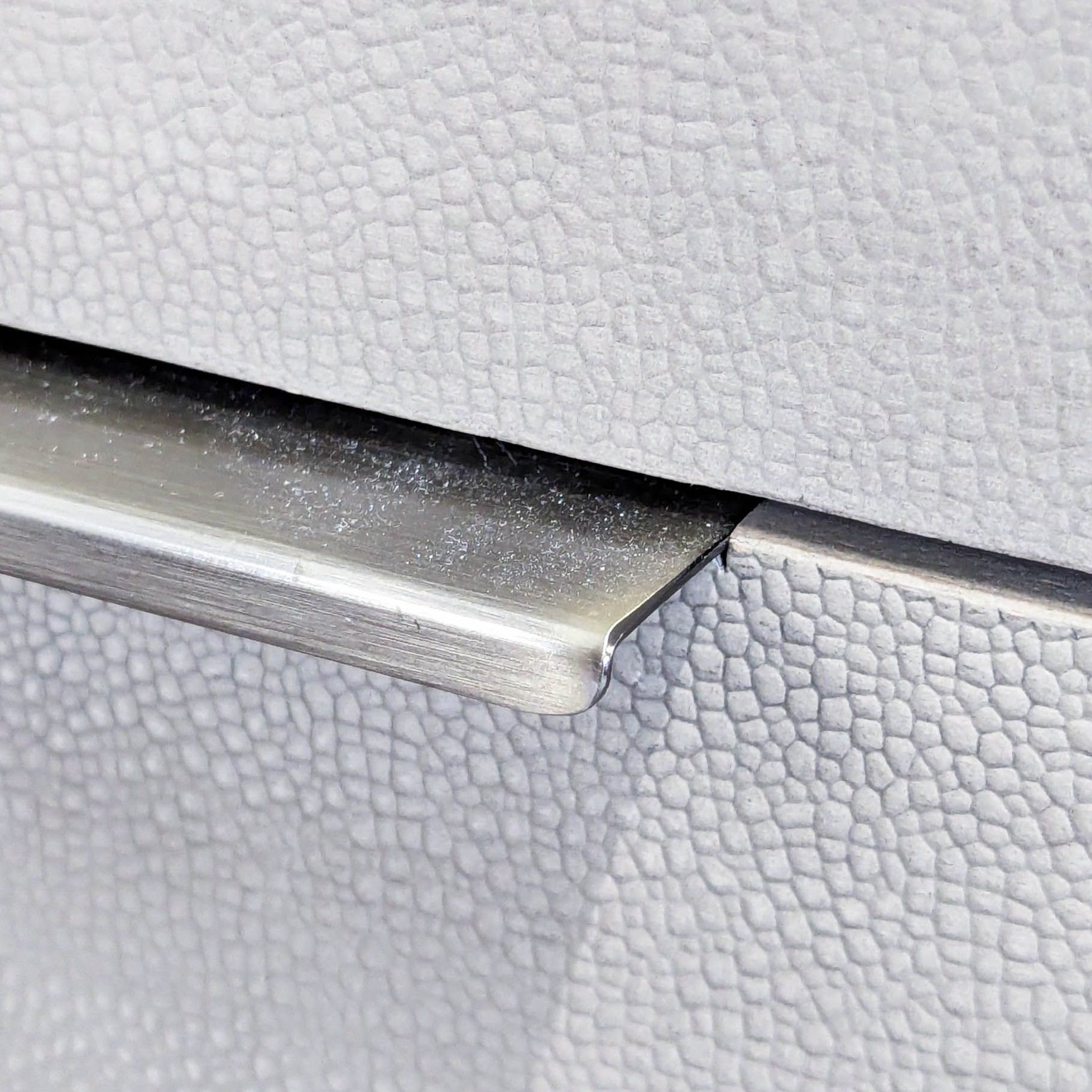 Living Spaces Bayliss Modern 6-Drawer Dresser  - image-11