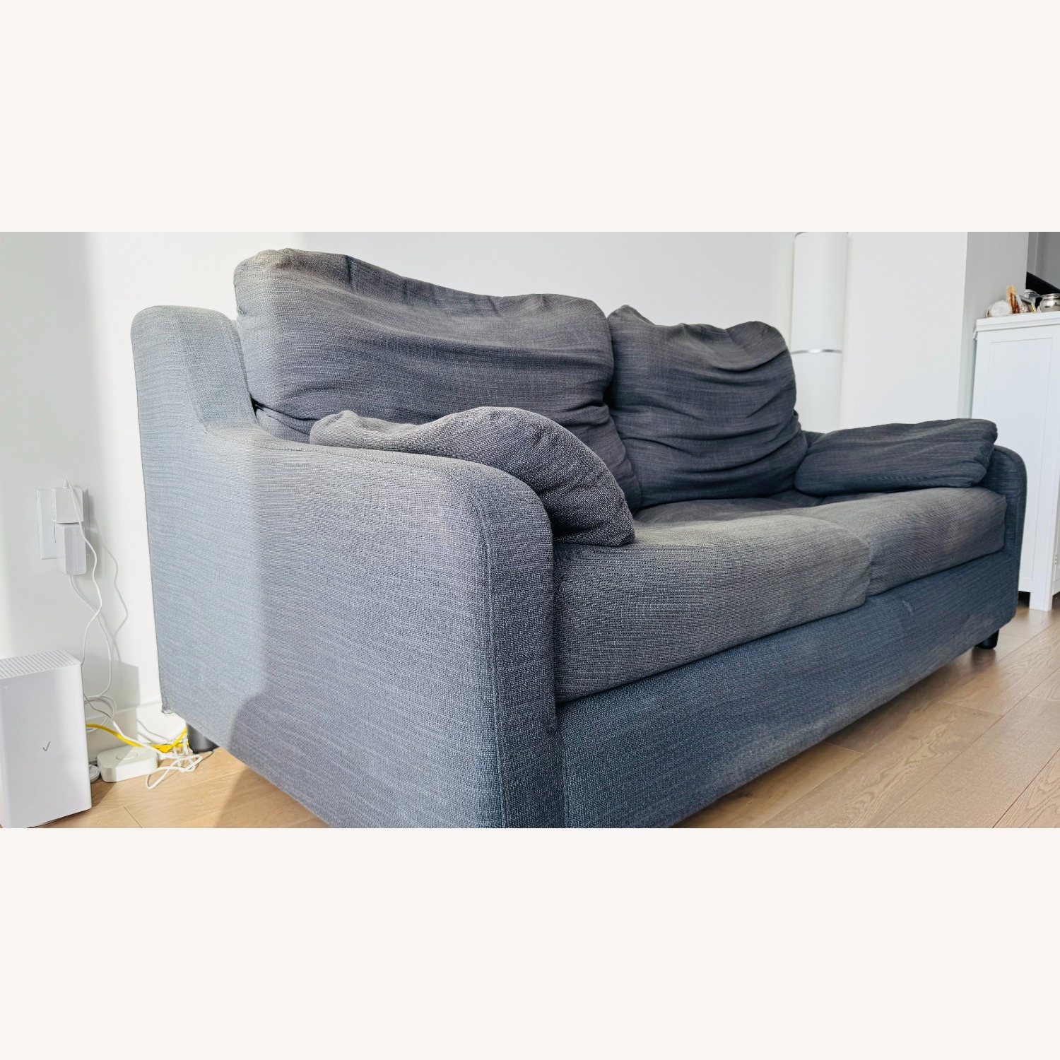 Vinliden Hakebo Dark Gray Sofa - image-5