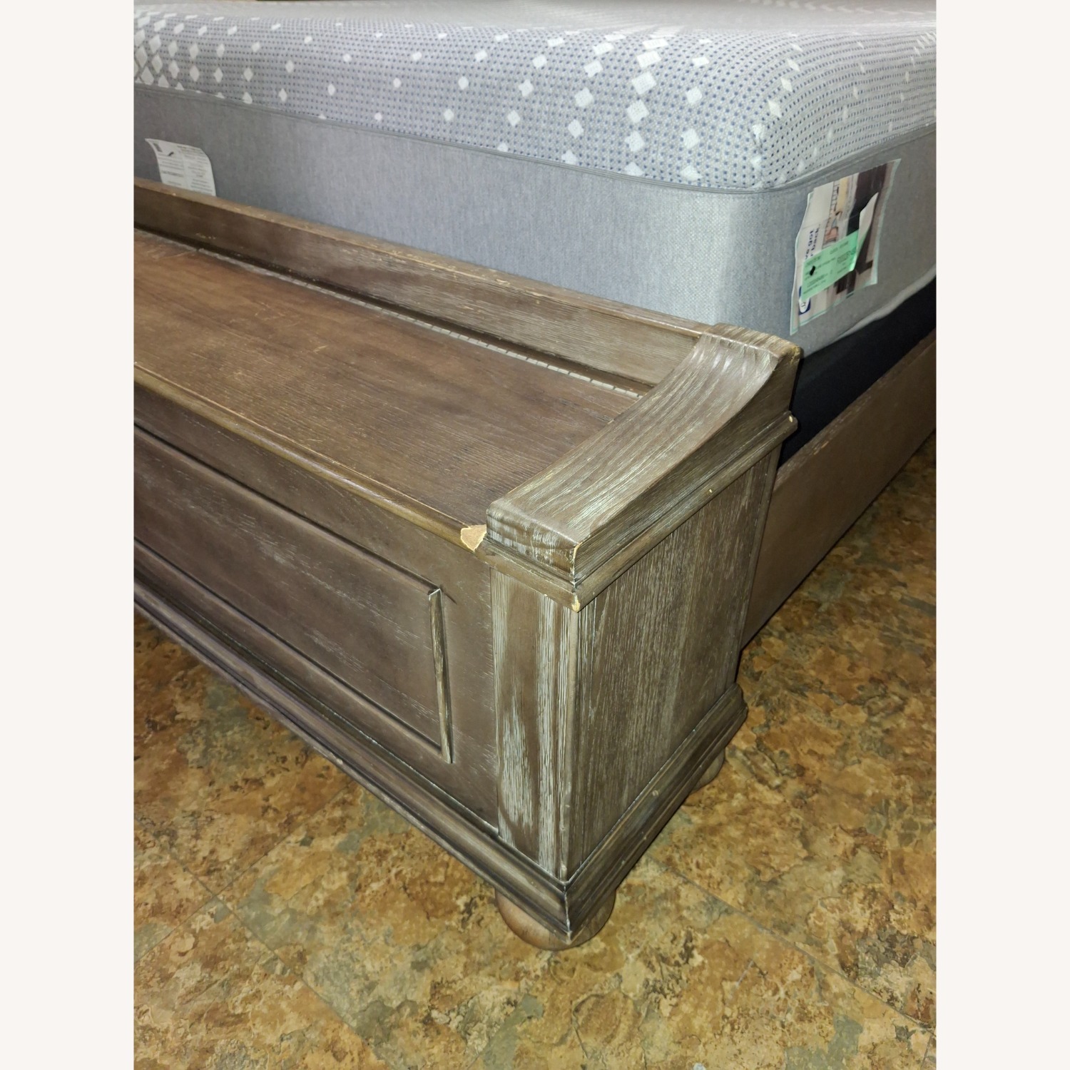 Upholstered Queen Bed W Storage - image-3