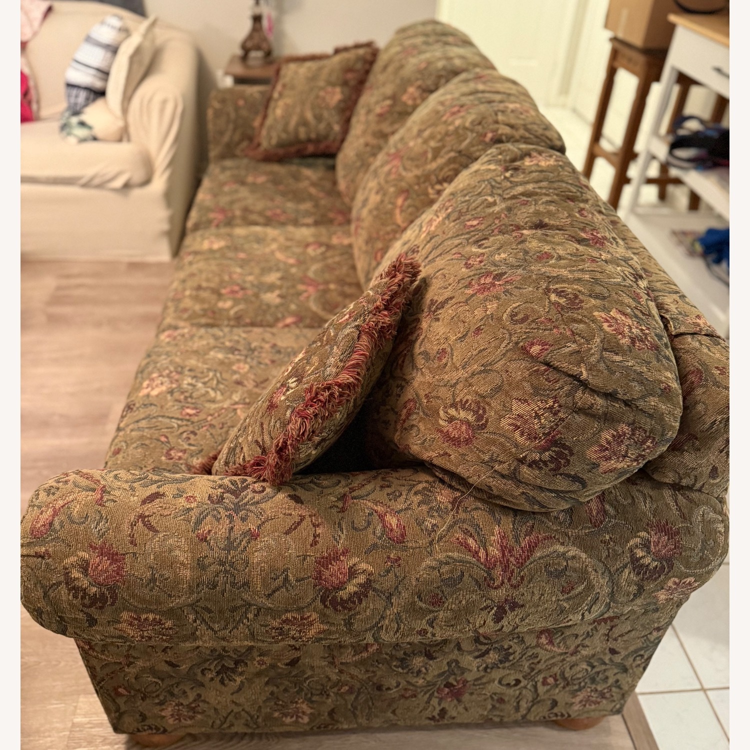 Lane Furniture Green Fabric Sleeper Sofa - image-1