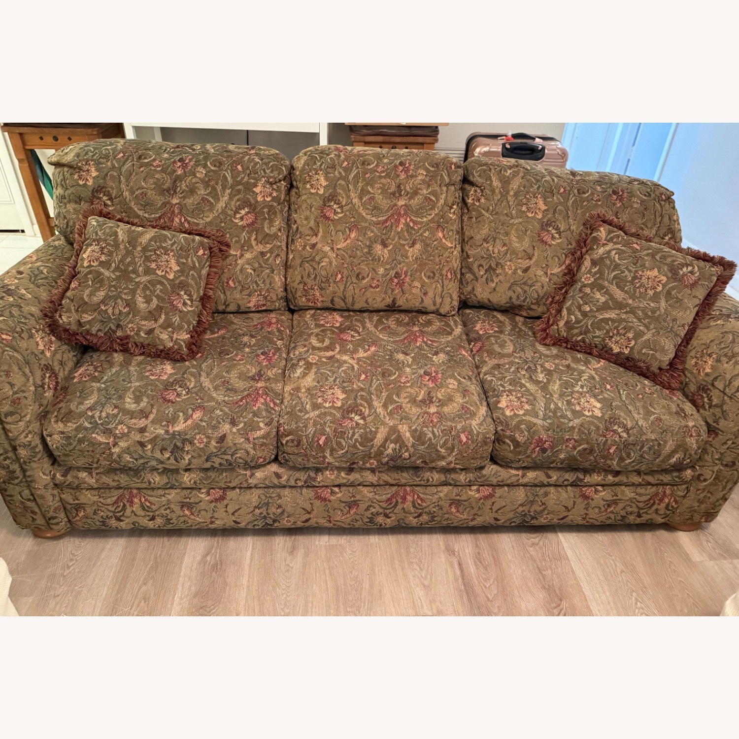 Lane Furniture Green Fabric Sleeper Sofa - image-4