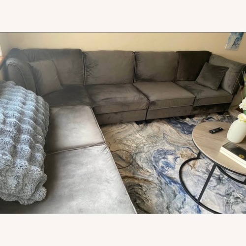 Used 6-piece Modular Couch with Reversible Chaise for sale on AptDeco
