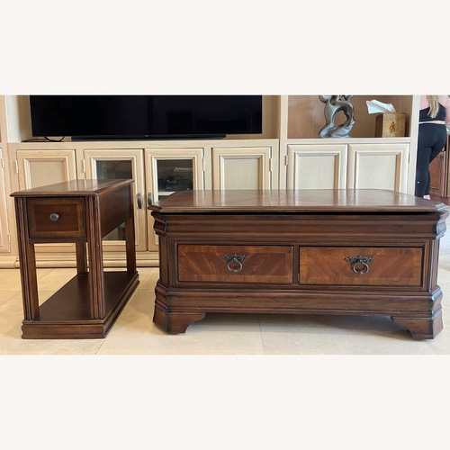 Used 2-pc Ashley Lift Top Coffee & Side Table for sale on AptDeco