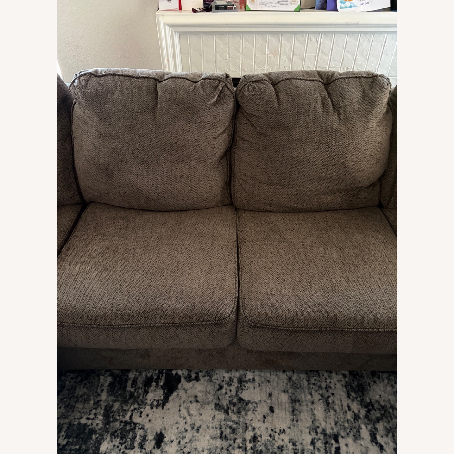 Ashley Furniture O'Phannon 2-Piece Sectional with Chaise - image-5