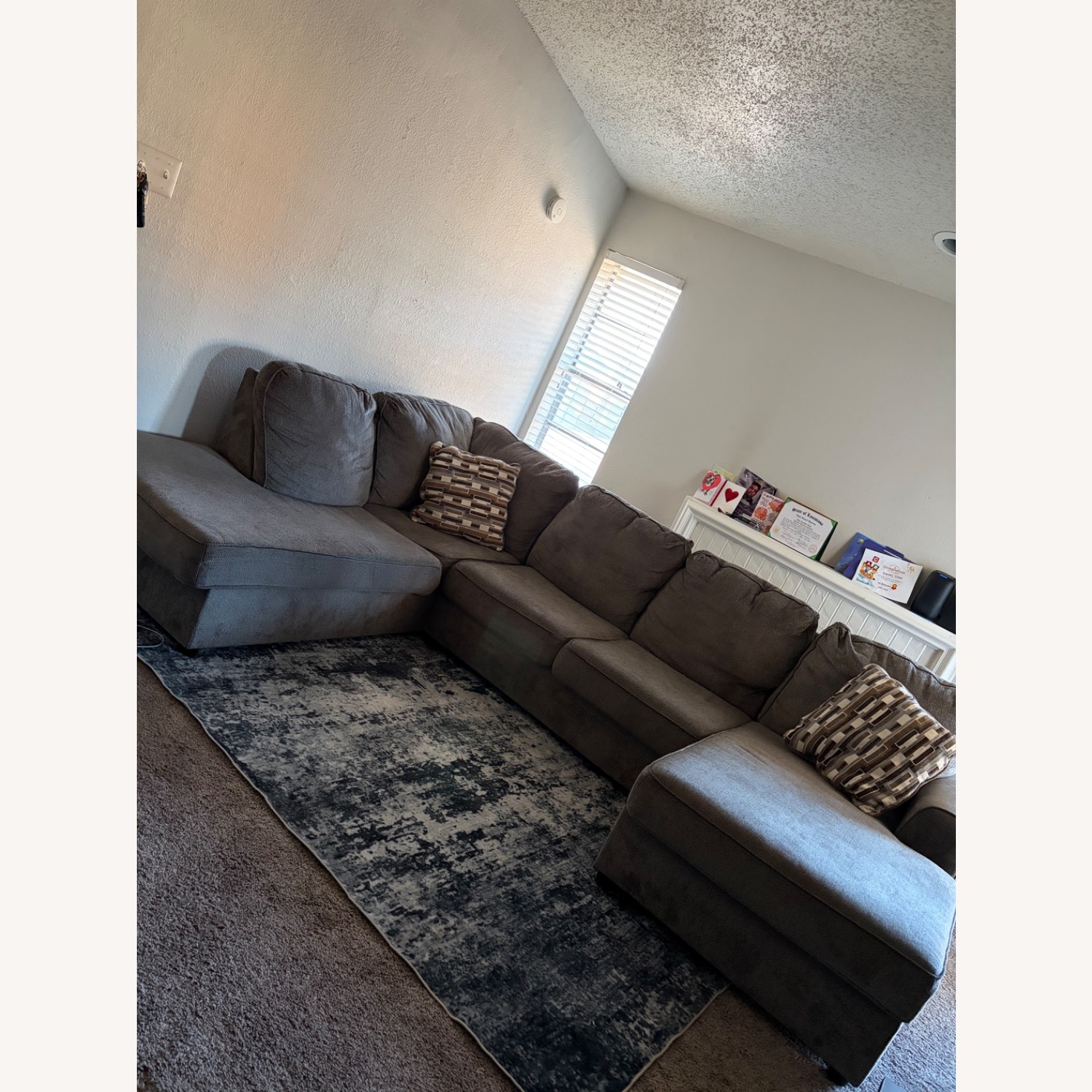 Ashley Furniture O'Phannon 2-Piece Sectional with Chaise - image-3