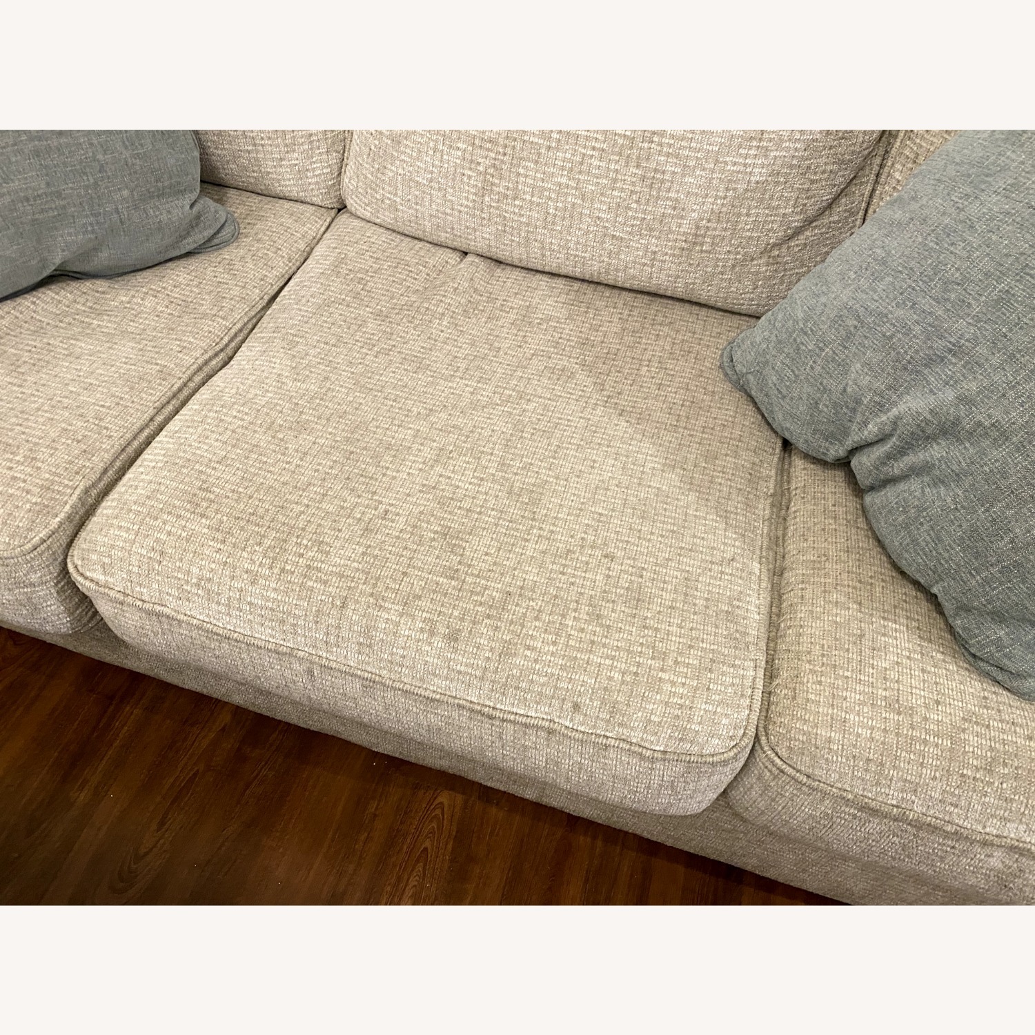 Ashley Furniture White Fabric 3+ Seater Sofa - image-4