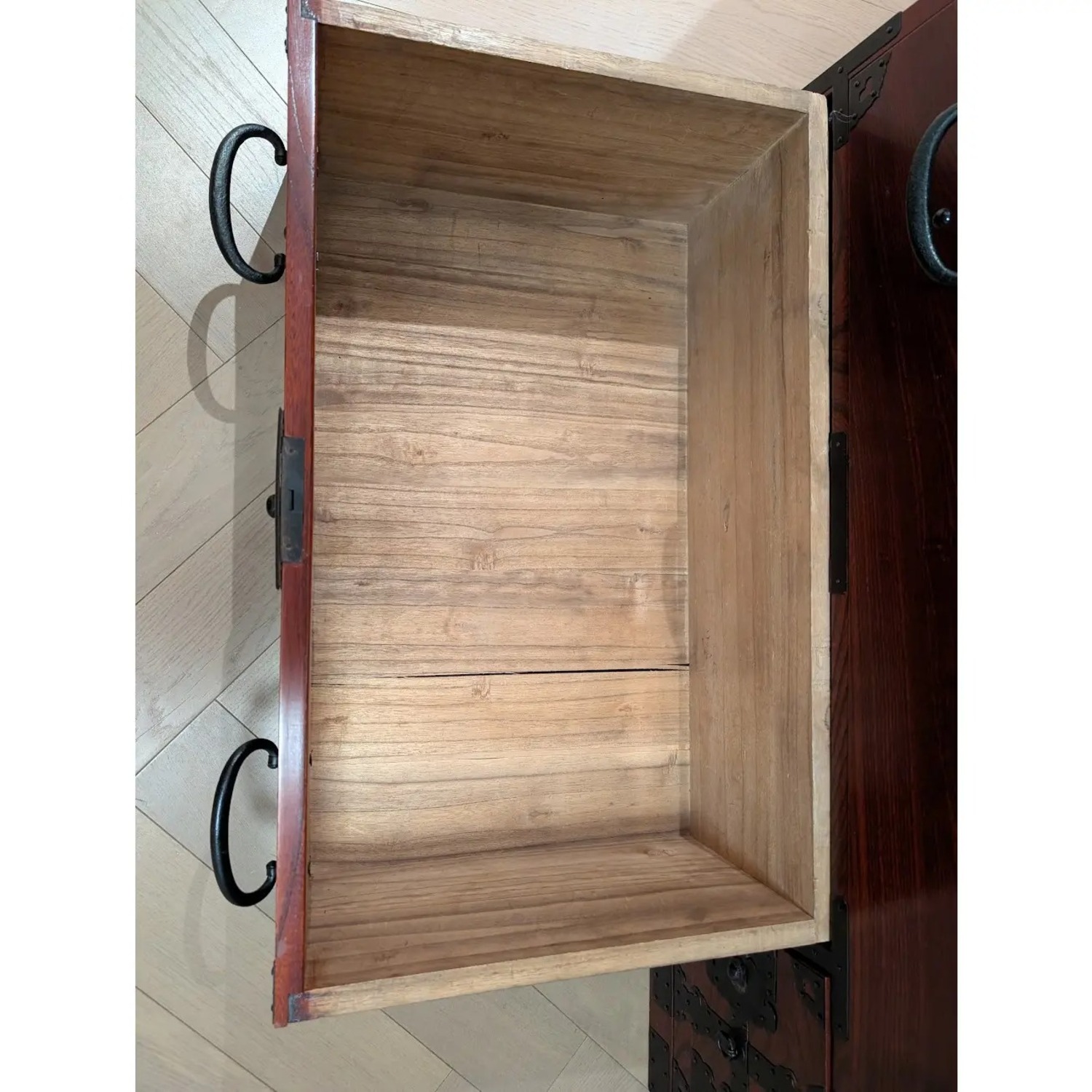 Vintage Japanese Stacking Tansu Chest (Isho-Dansu) - image-4