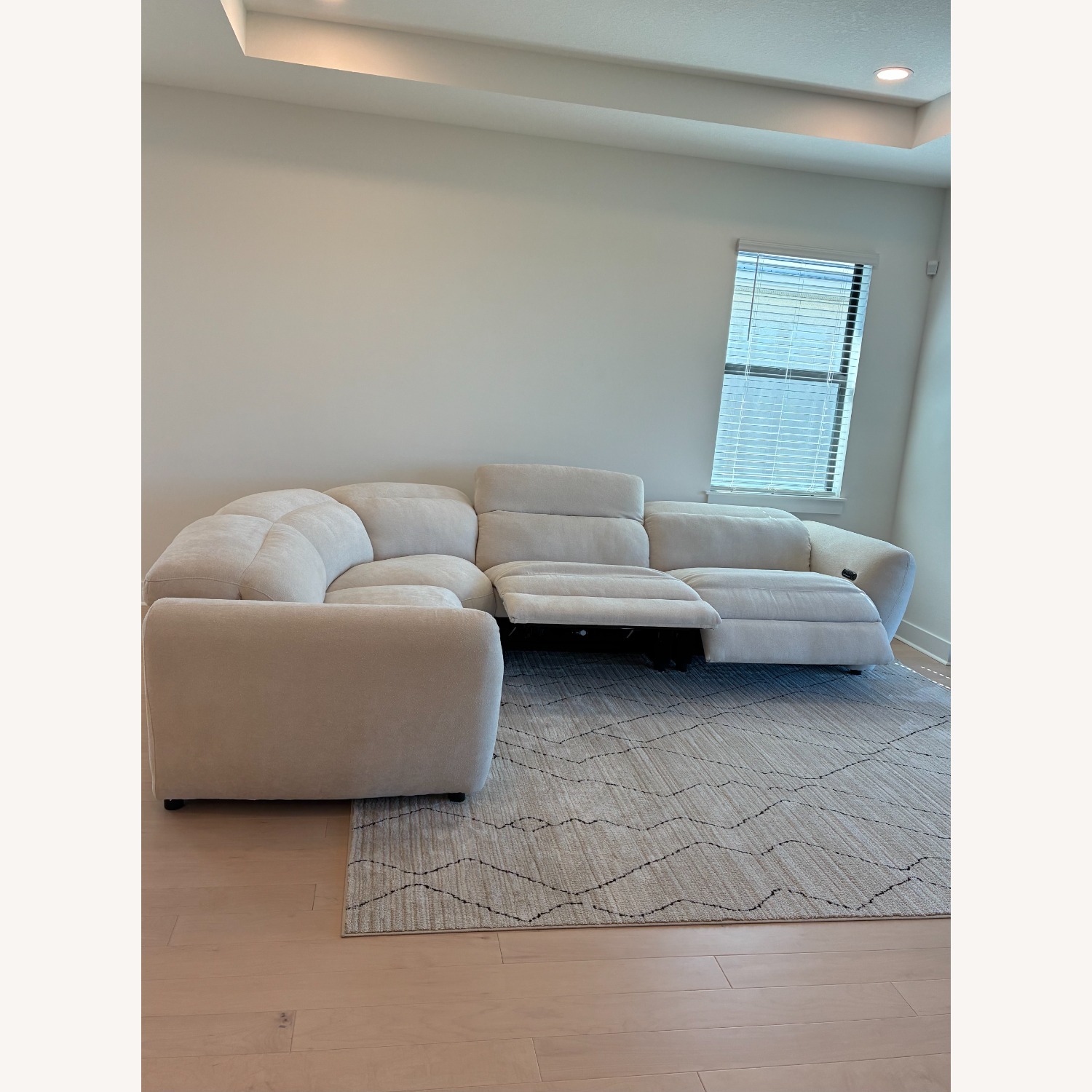 Kane's Furniture Beige Bouclé Power Reclining Couch  - image-8