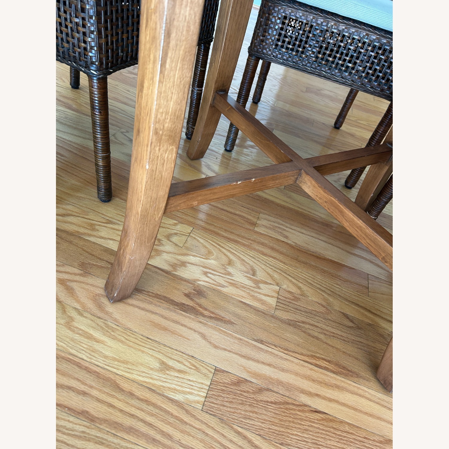 Crate & Barrel Halo Glass Dining Table W 5 Chairs - image-7