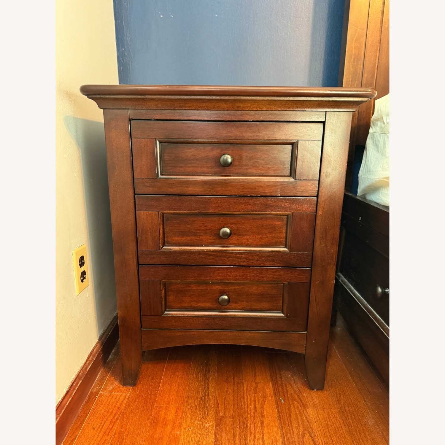 Keystone 3 Drawer Mahogany Nightstand - image-1