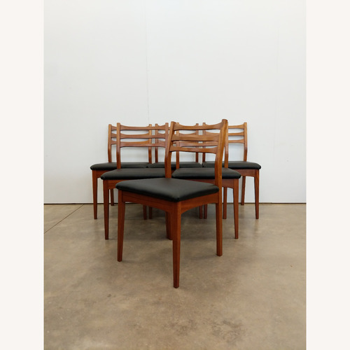 Used Set of 6 Vintage Mid Century Modern Dining Chairs for sale on AptDeco