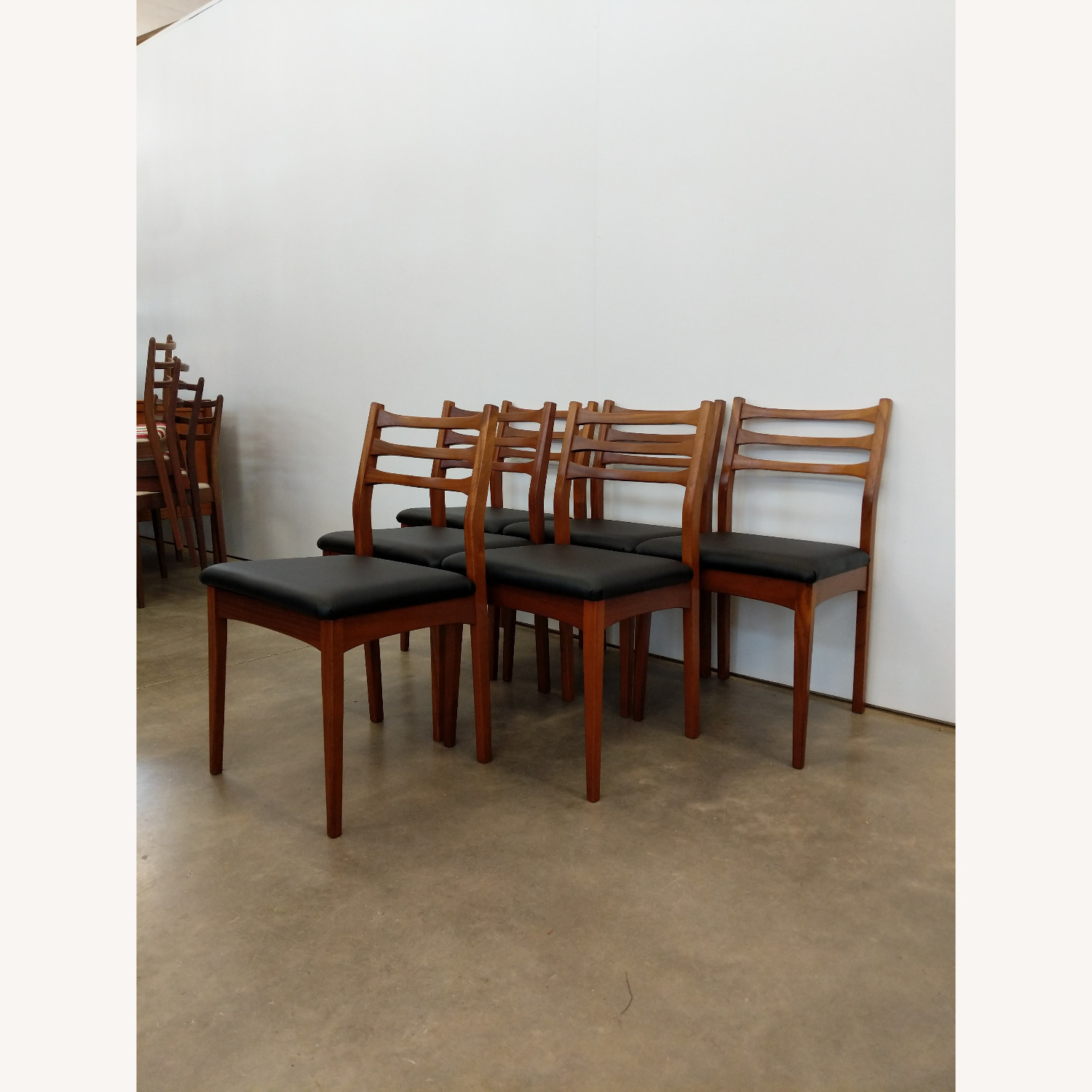 Set of 6 Vintage Mid Century Modern Dining Chairs - image-5