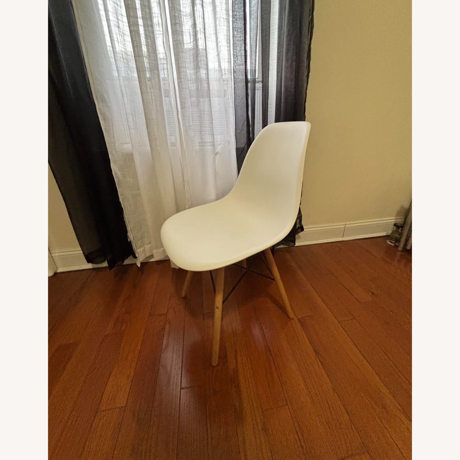 Giantex Dining Chairs Set of 2 White - image-4