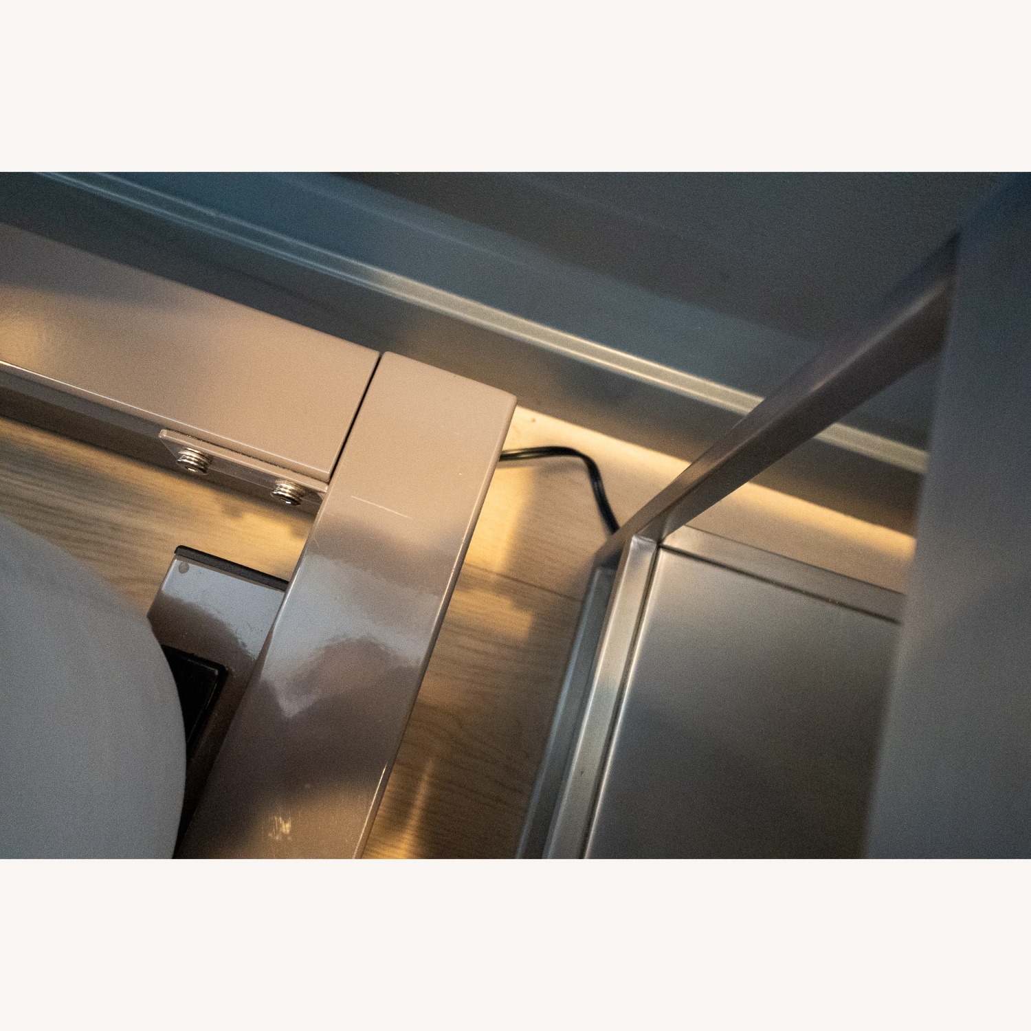 CB2 Billboard Queen Bed - Natural Oak - image-7