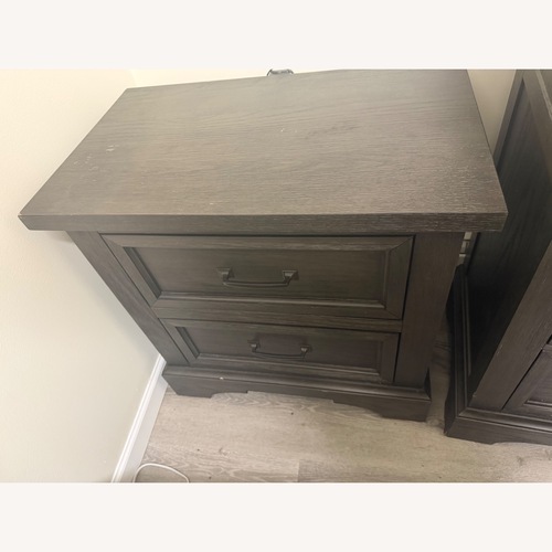 Used Raymour & Flanigan Cambridge Nighhtstand – 2 Drawer for sale on AptDeco