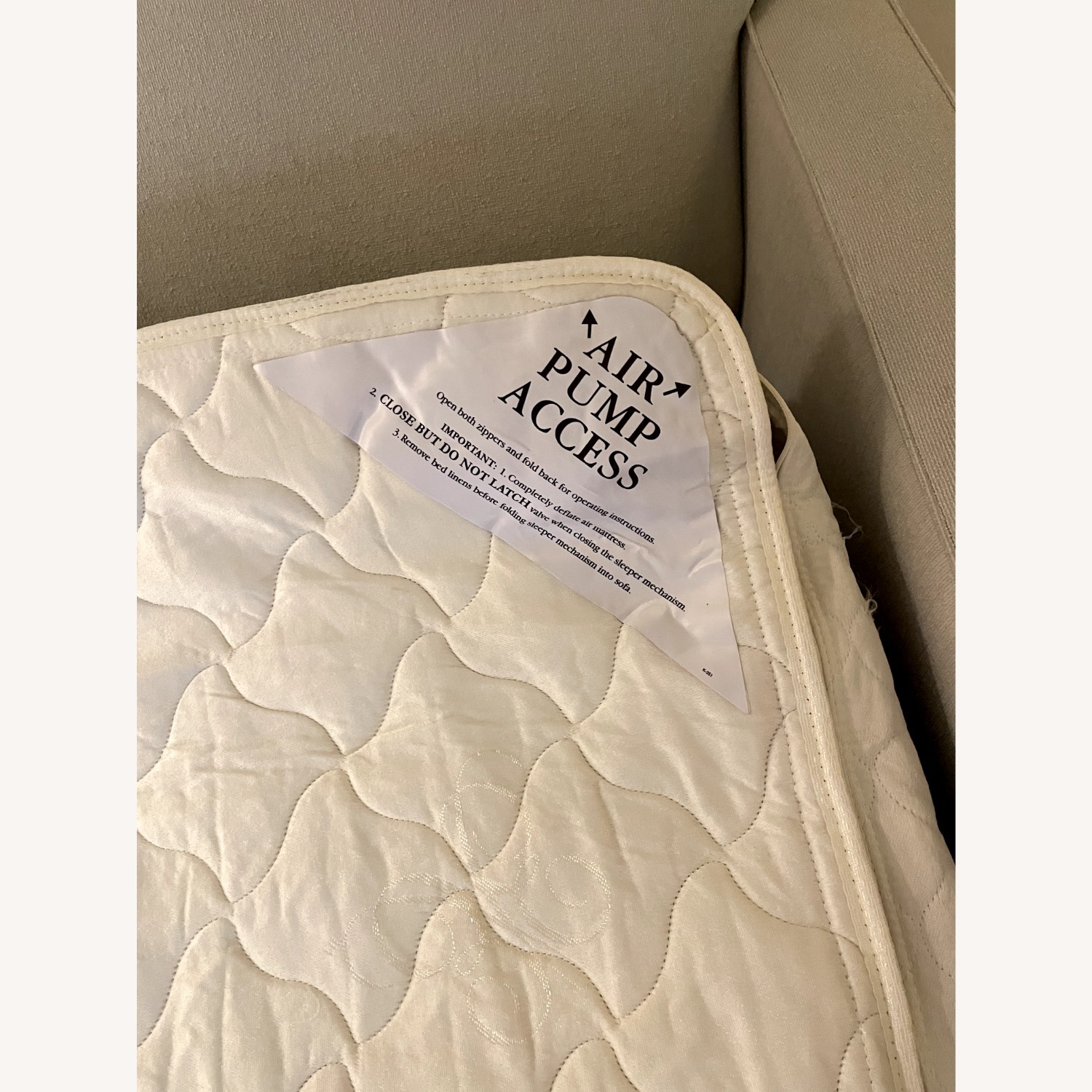 Ethan Allen Twin Sleeper Sofa - image-6