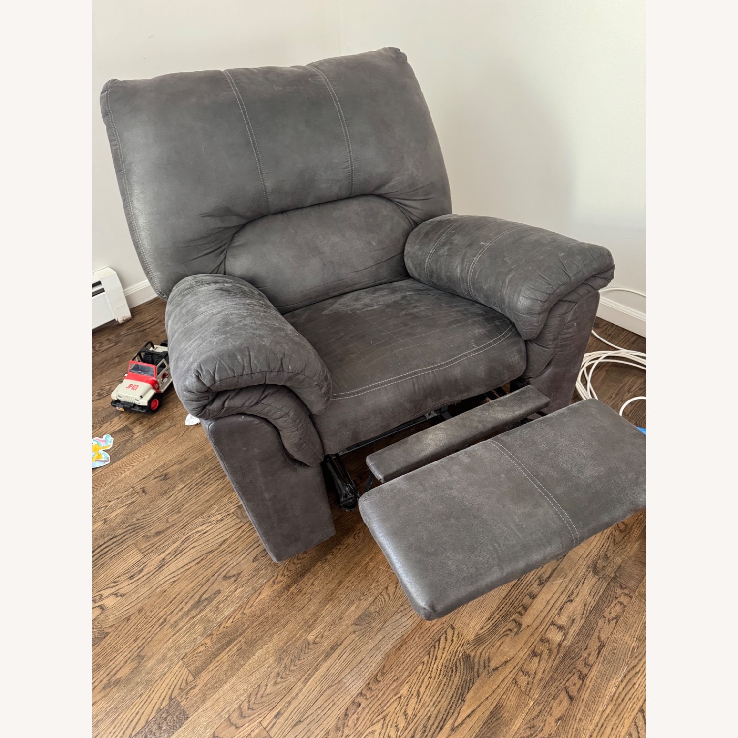Ashley Furniture Dark Gray Fabric Recliner - image-4