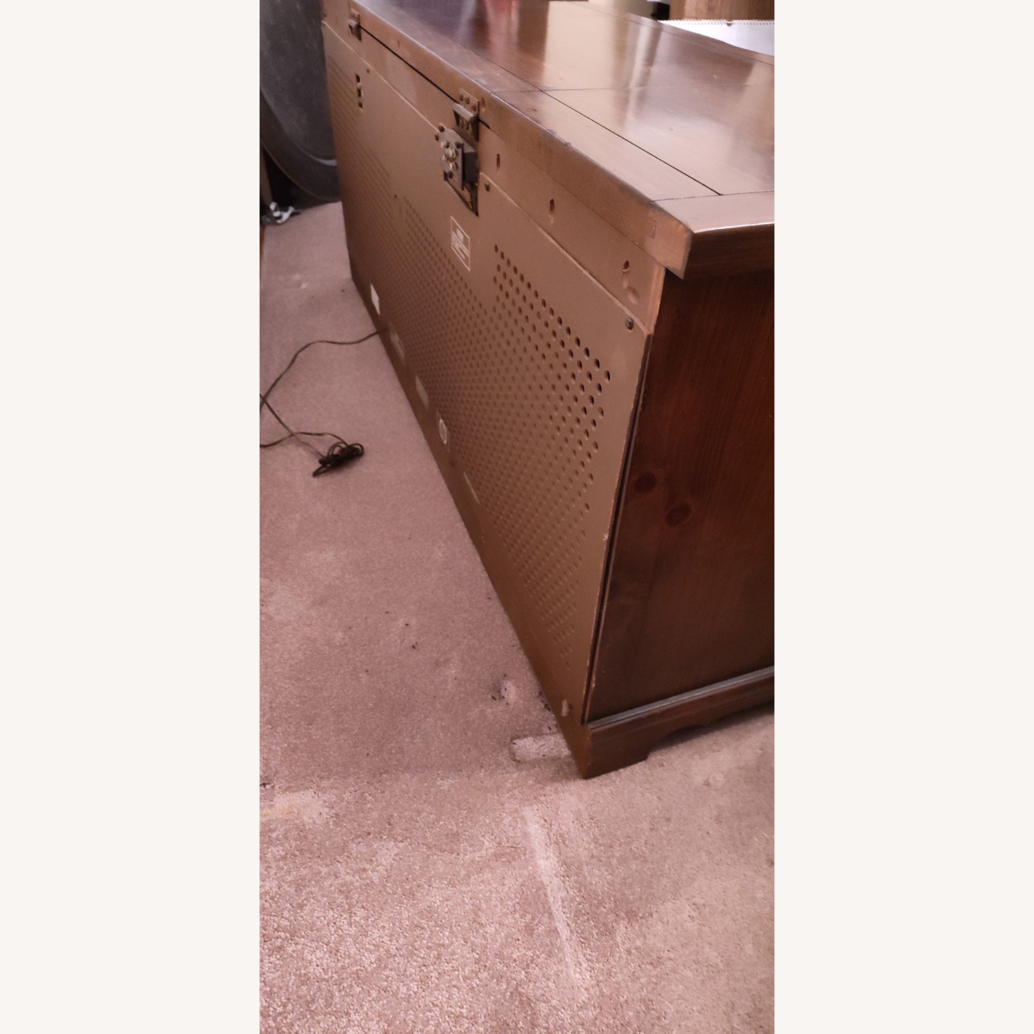 Vintage Zenith Stereo Console Mahogany  - image-7