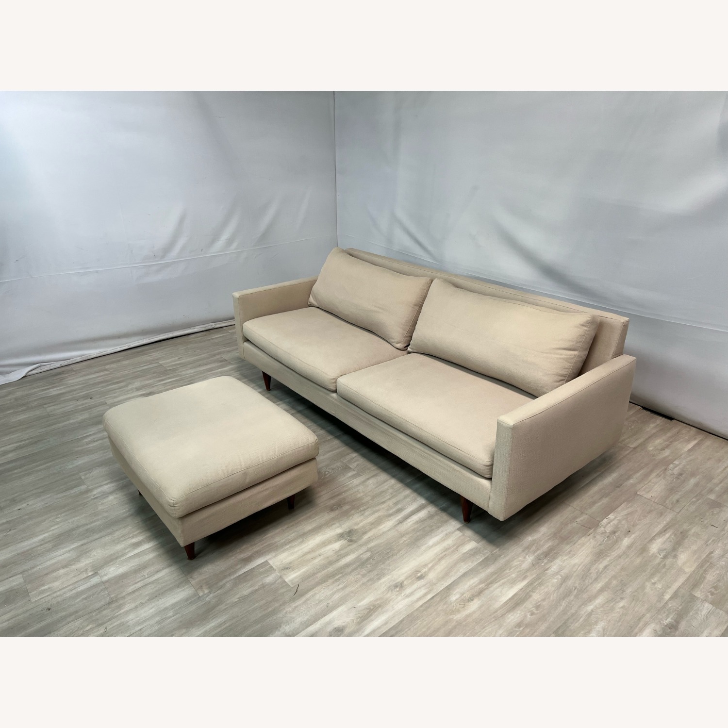 Room and Board Jasper Sofa with Ottoman - image-3