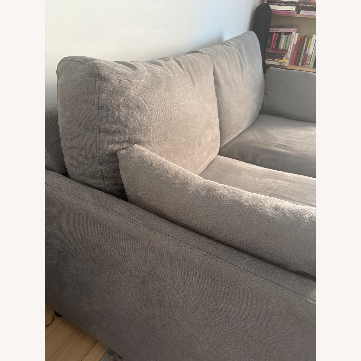 Jennifer Furniture Pull-Out Sofabed - image-3