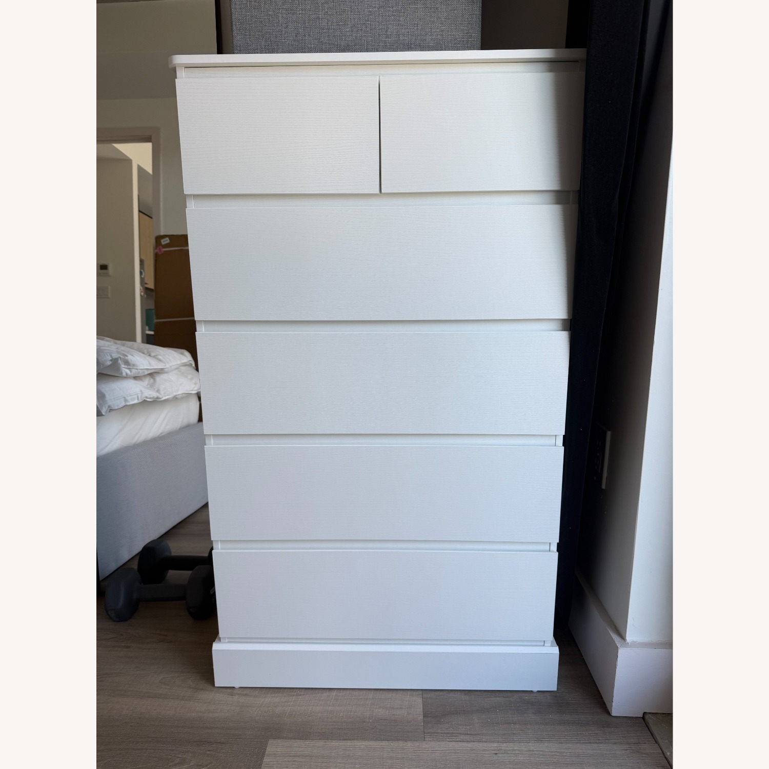 Hasuit White Wood Dresser - image-2