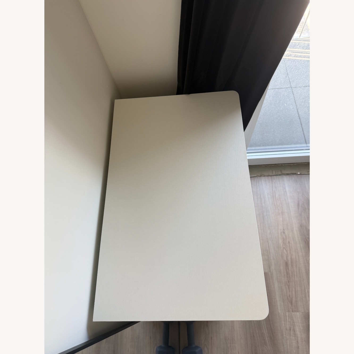 Hasuit White Wood Dresser - image-1