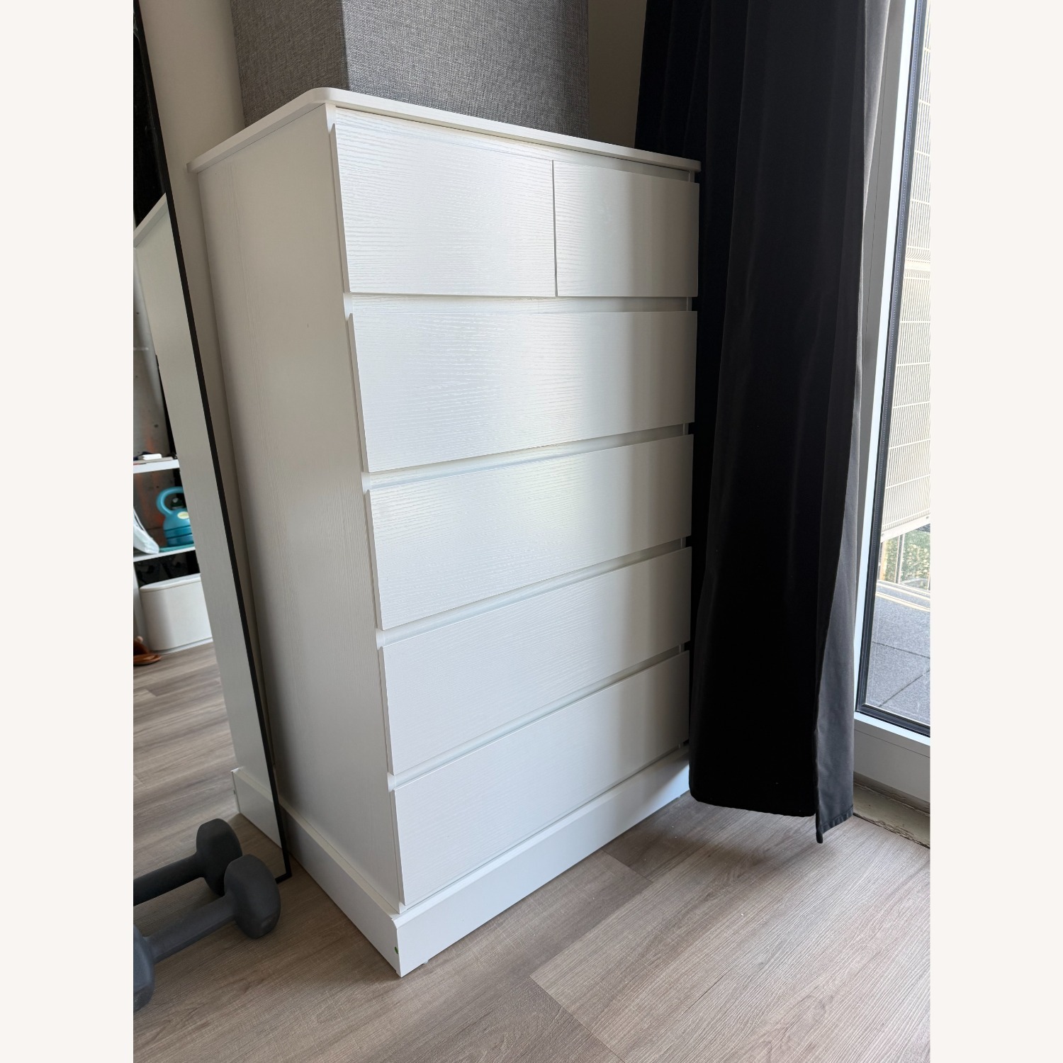 Hasuit White Wood Dresser - image-3