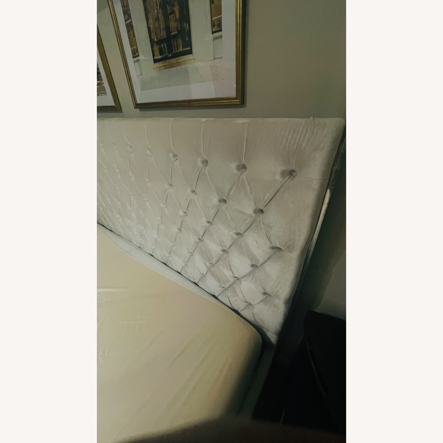 White Metal King Bed - image-4