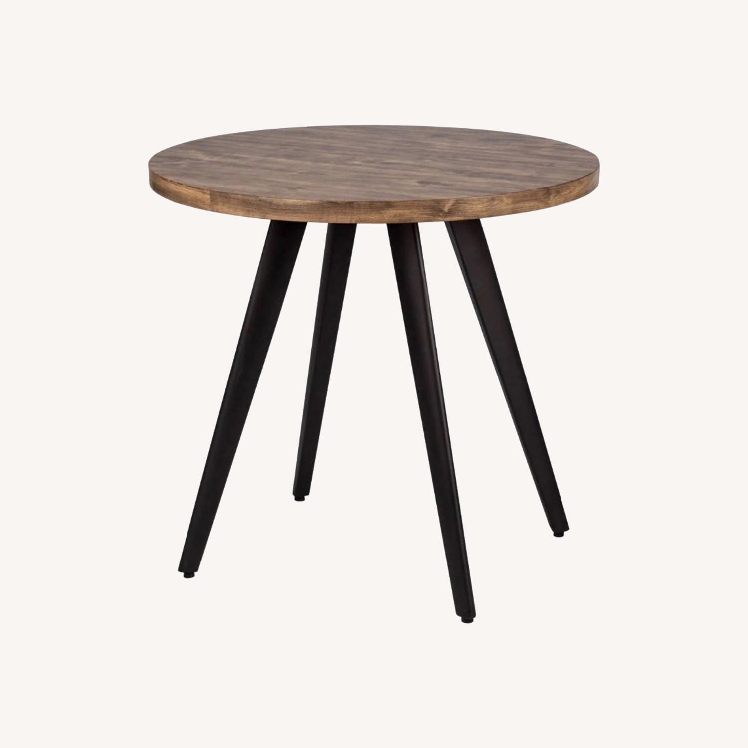 Jakyren 31.5'' Wood Round Dining Table - image-0