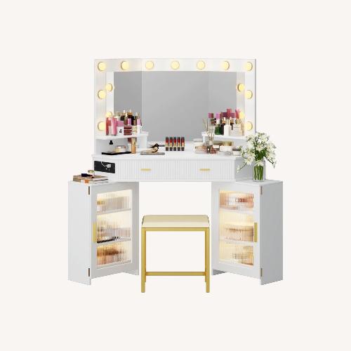 Used White Vanity with Lights  for sale on AptDeco