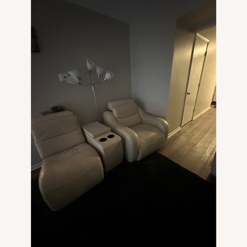 Used White Leather 3+ Seater Sofa for sale on AptDeco