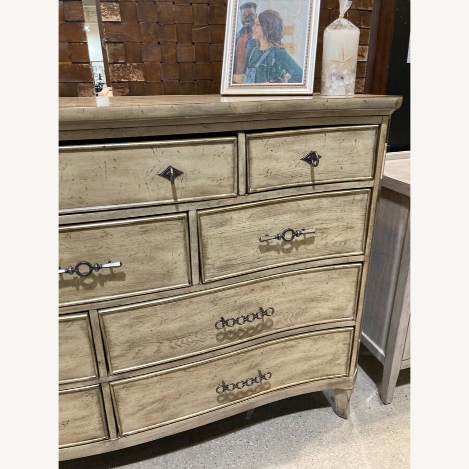 French Provincial 10-Drawer Dresser - image-5
