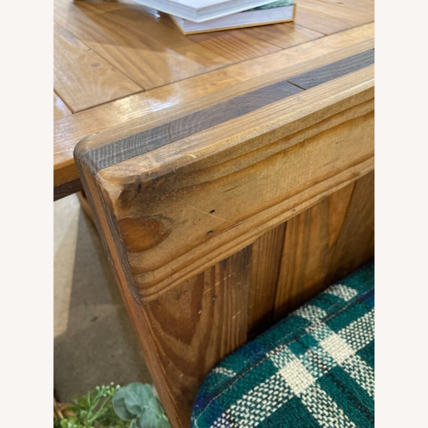 This End Up Plaid Pattern Classic Chair W Ottoman - image-6